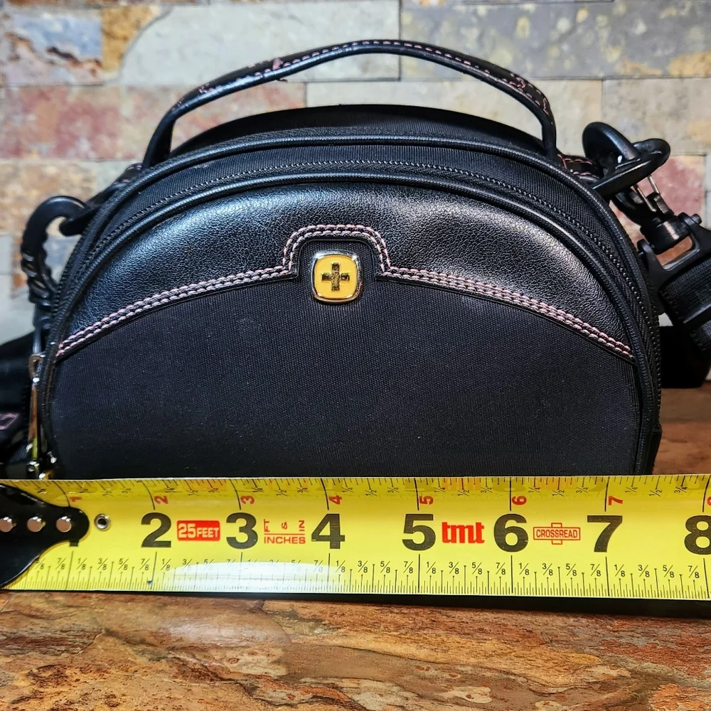 Wenger compact small